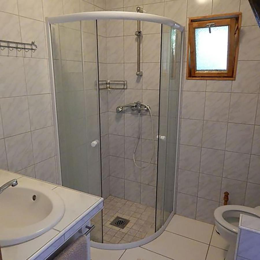 Mandel Fahazak Hotel Paloznak Room photo